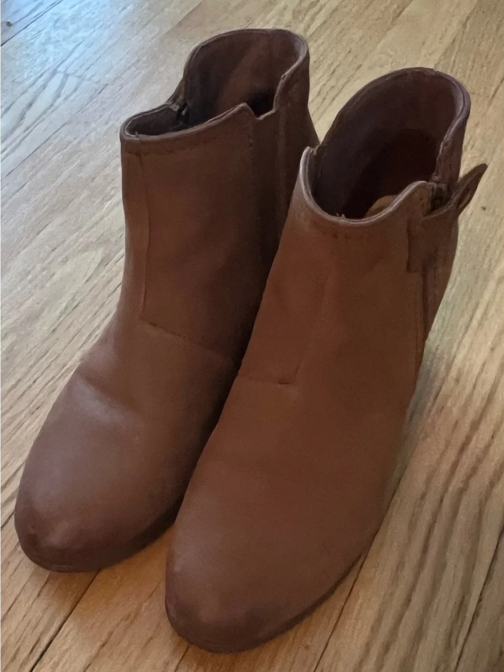 Clark’s Women's Brown Ankle Booties - Classic Leather Look
